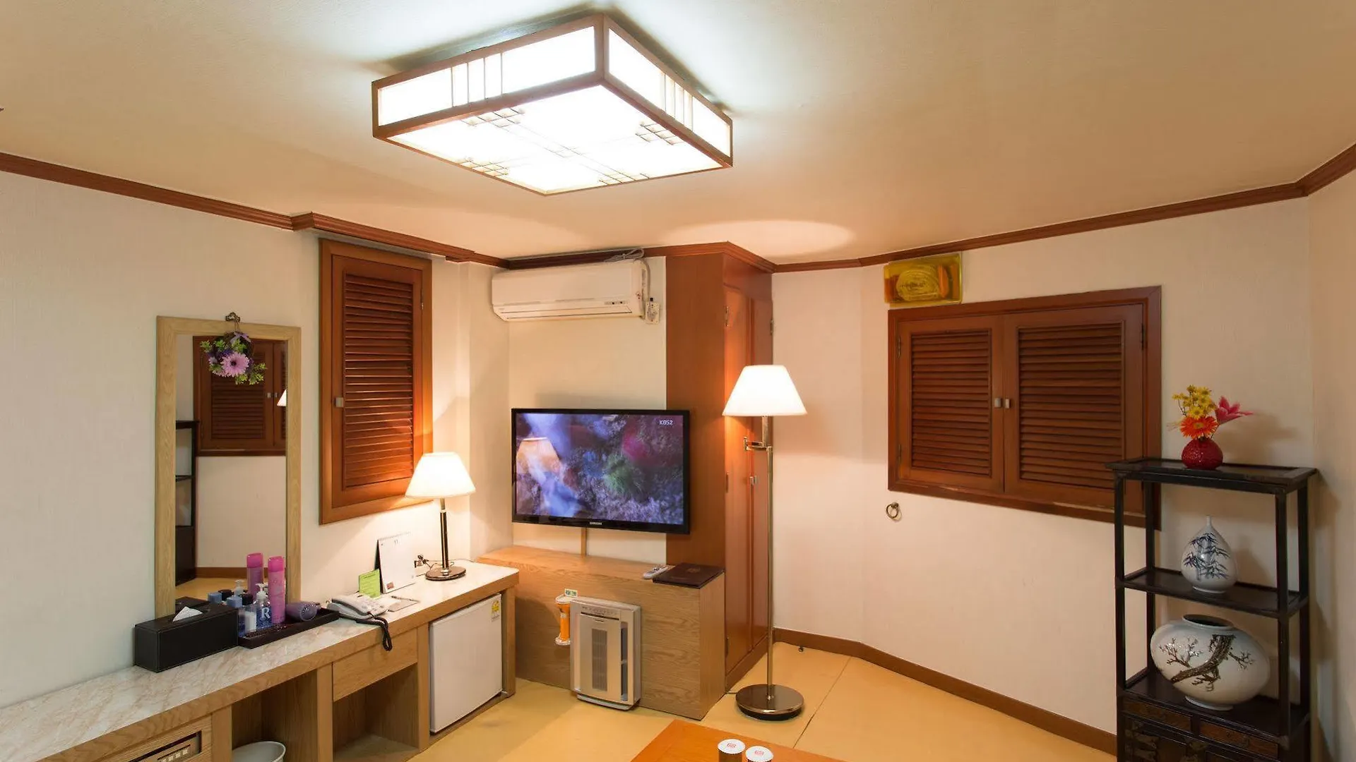 **  Ka Ya La Tree Hotel 서울특별시 대한민국